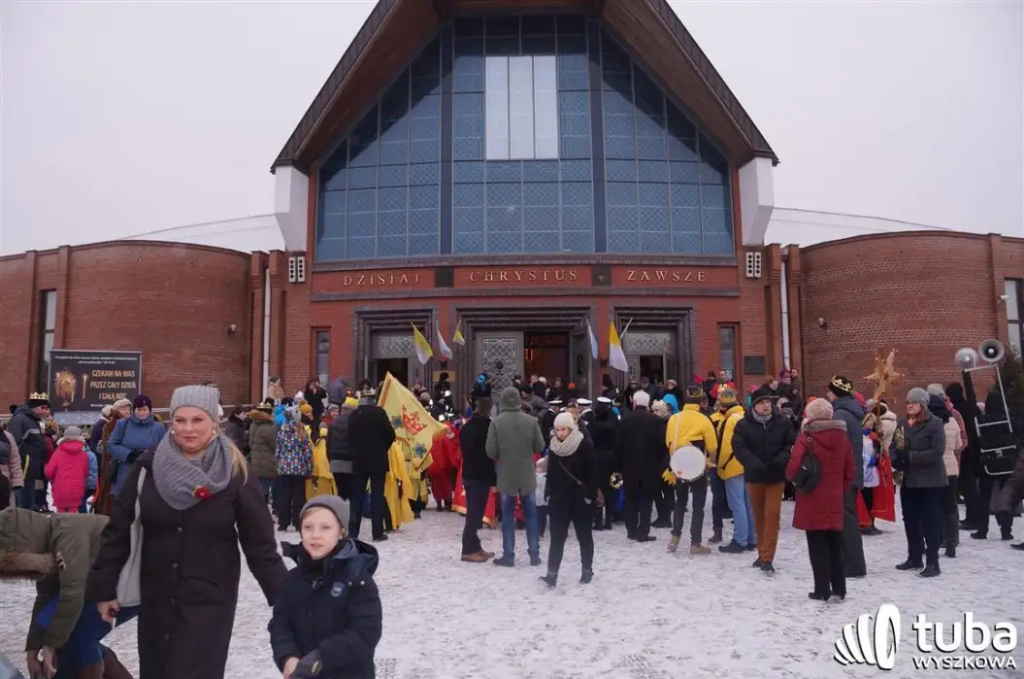 Trzej Królowie po raz drugi przemaszerowali ulicami Wyszkowa