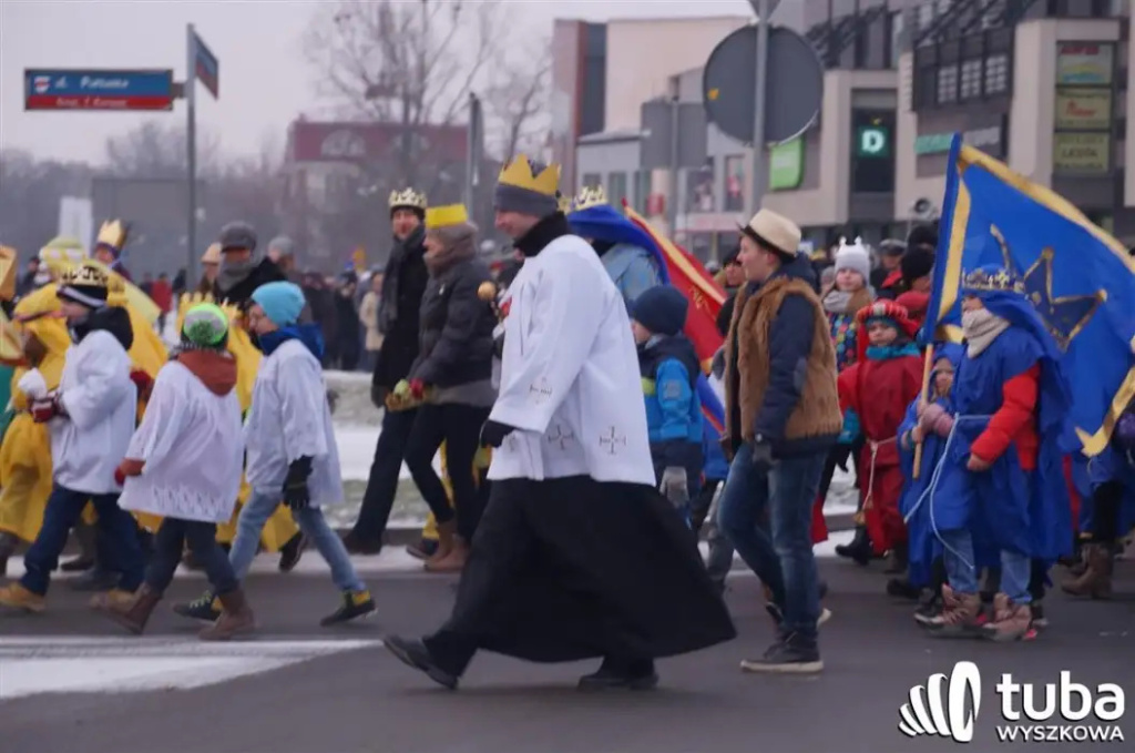 Trzej Królowie po raz drugi przemaszerowali ulicami Wyszkowa