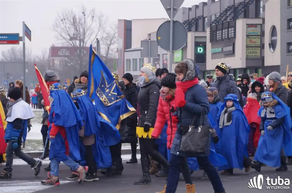 Trzej Królowie po raz drugi przemaszerowali ulicami Wyszkowa