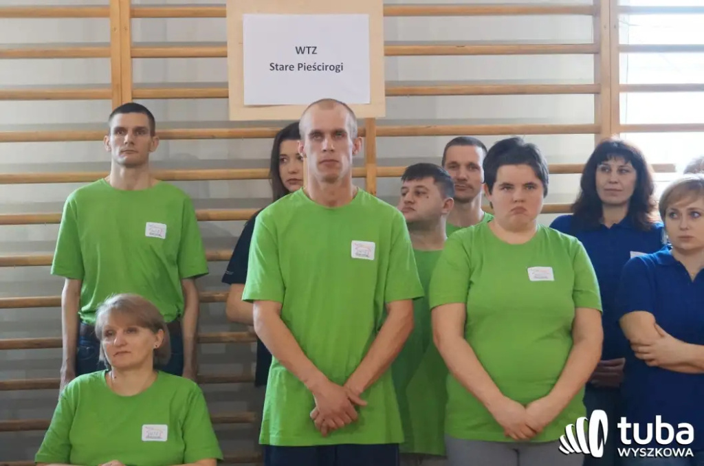 Rozegrali drugi turniej tenisa stołowego