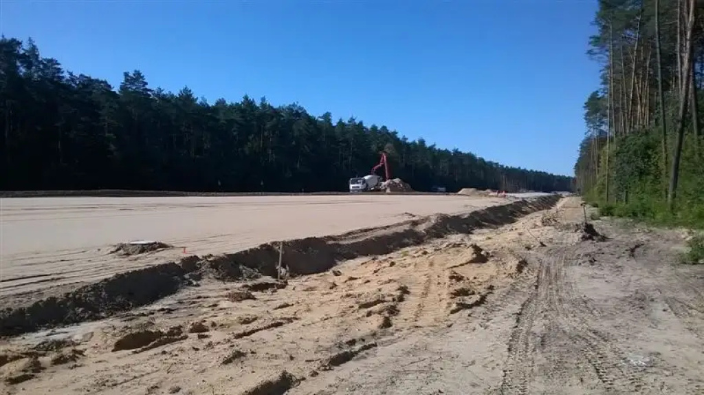 Nowoczesne technologie na budowie ekspresówki z Wyszkowa na Mazury