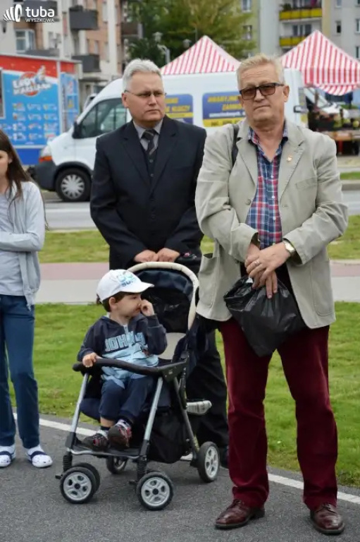 Jesteśmy tu żeby spłacić dług