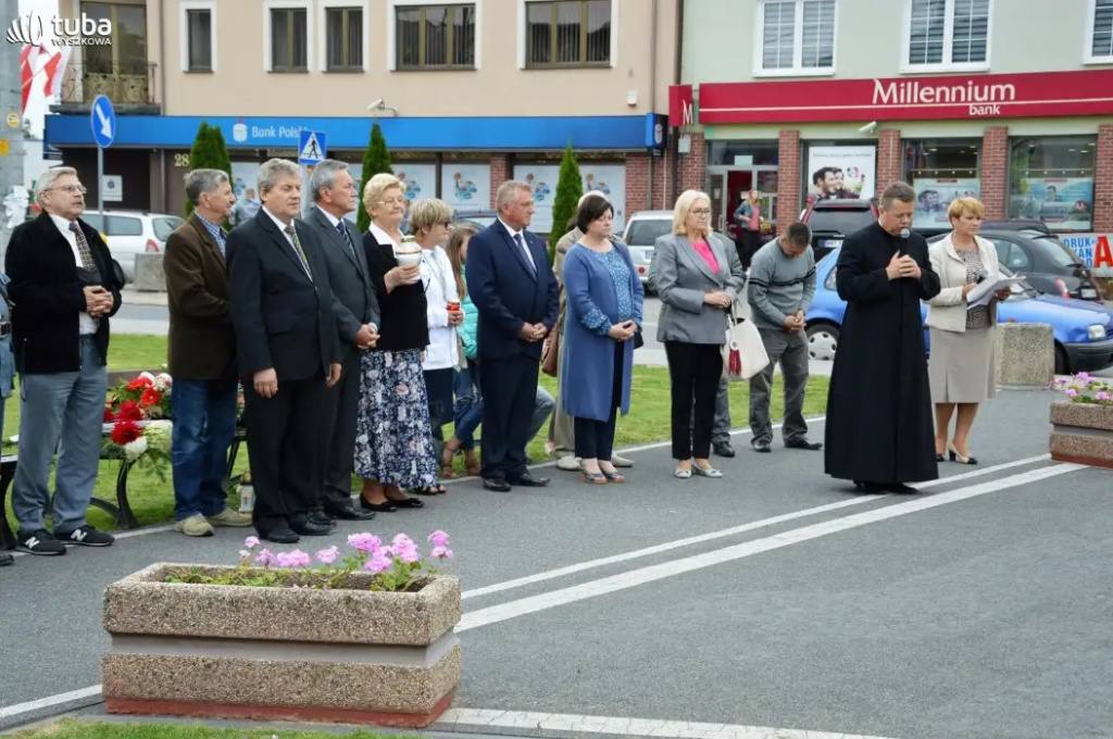 Jesteśmy tu żeby spłacić dług