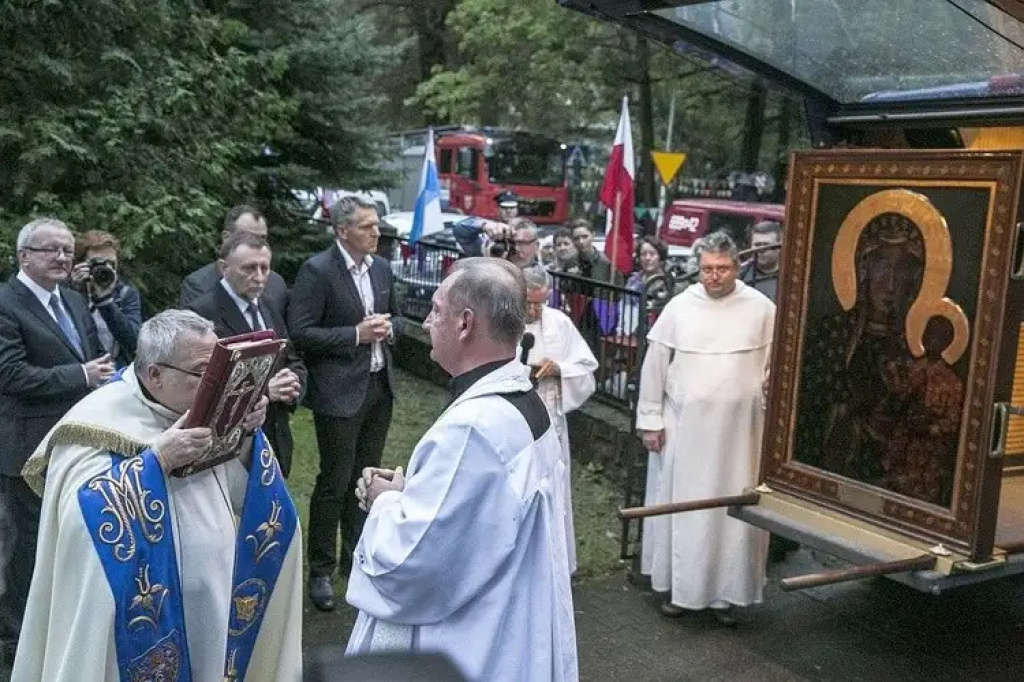 Niezwykłe spotkania z Królową Polski