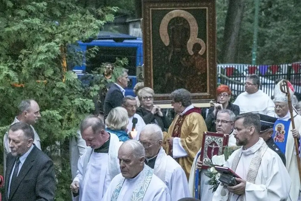 Niezwykłe spotkania z Królową Polski