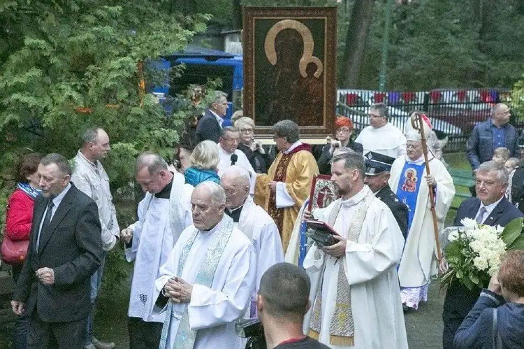 Niezwykłe spotkania z Królową Polski