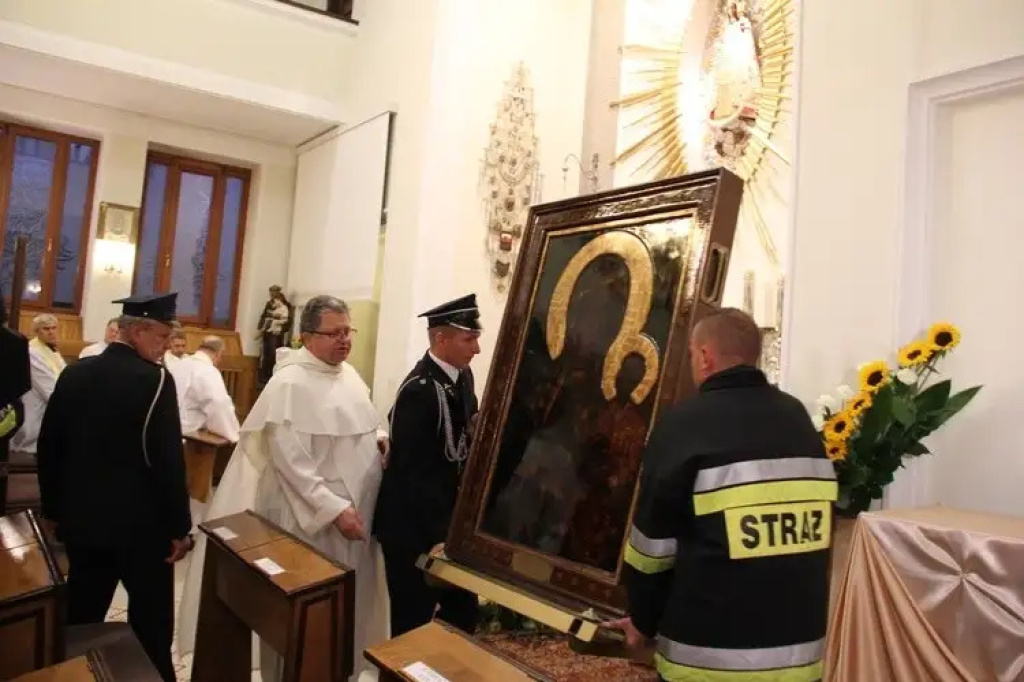 Niezwykłe spotkania z Królową Polski