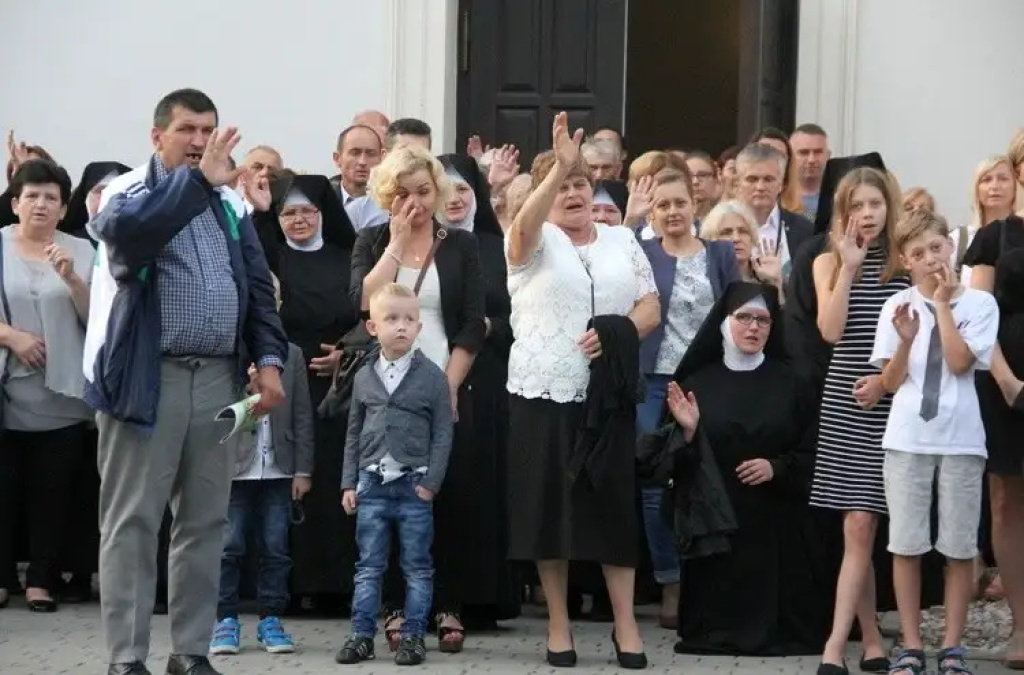 Niezwykłe spotkania z Królową Polski