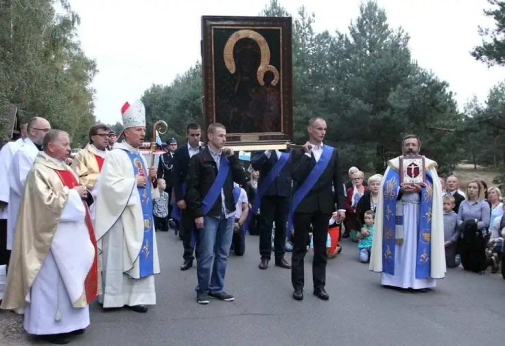 Niezwykłe spotkania z Królową Polski
