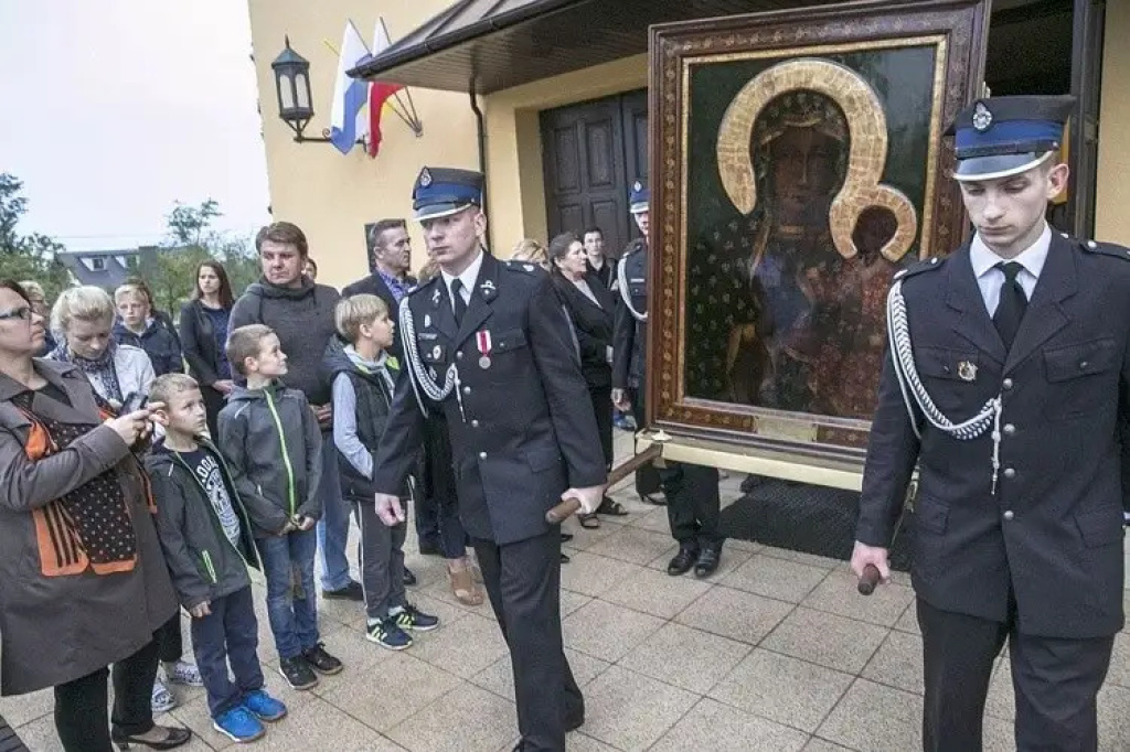Niezwykłe spotkania z Królową Polski