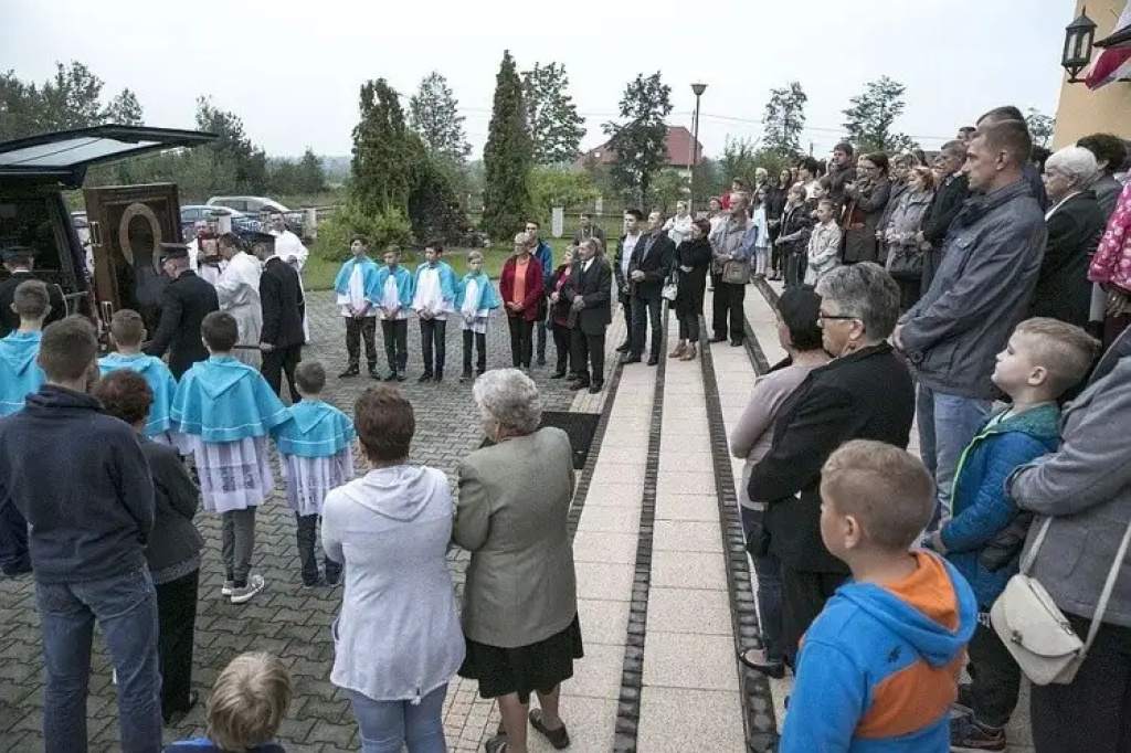 Niezwykłe spotkania z Królową Polski