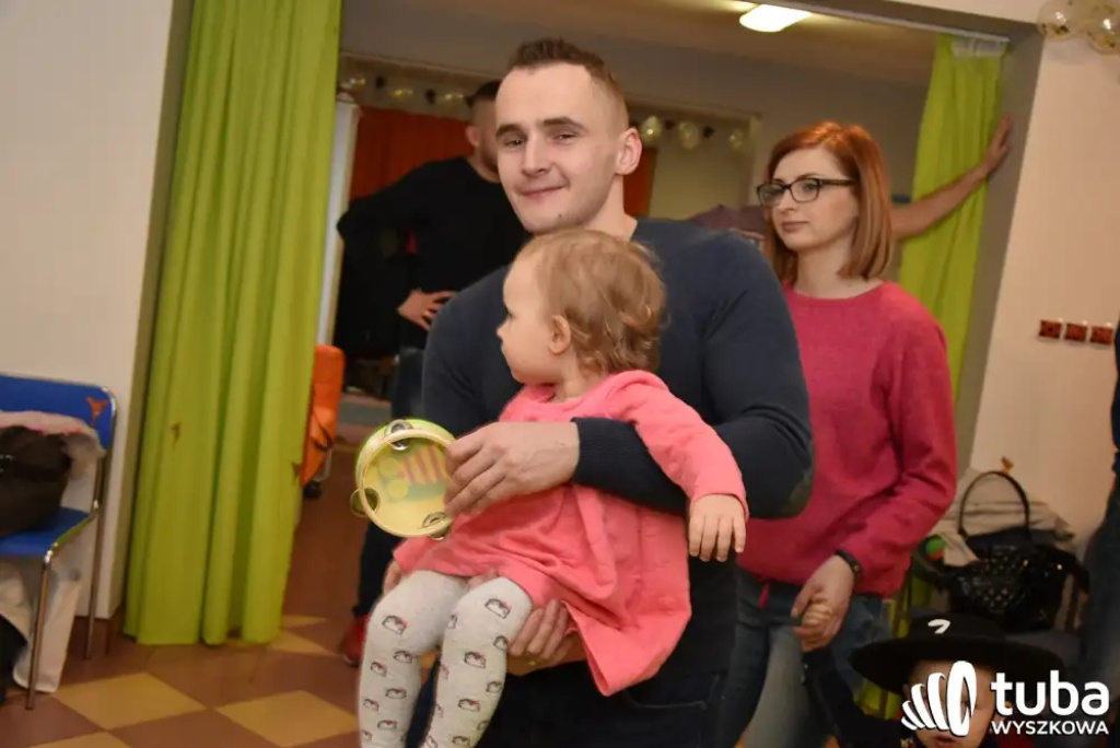 Bal Maluszka, czyli zabawa po królewsku z Pracownią Zabawy i Rozwoju MADU