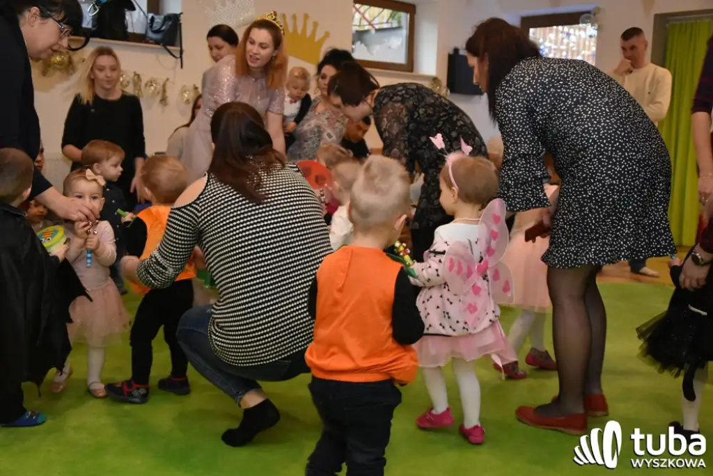 Bal Maluszka, czyli zabawa po królewsku z Pracownią Zabawy i Rozwoju MADU