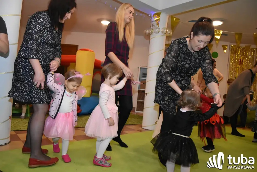 Bal Maluszka, czyli zabawa po królewsku z Pracownią Zabawy i Rozwoju MADU