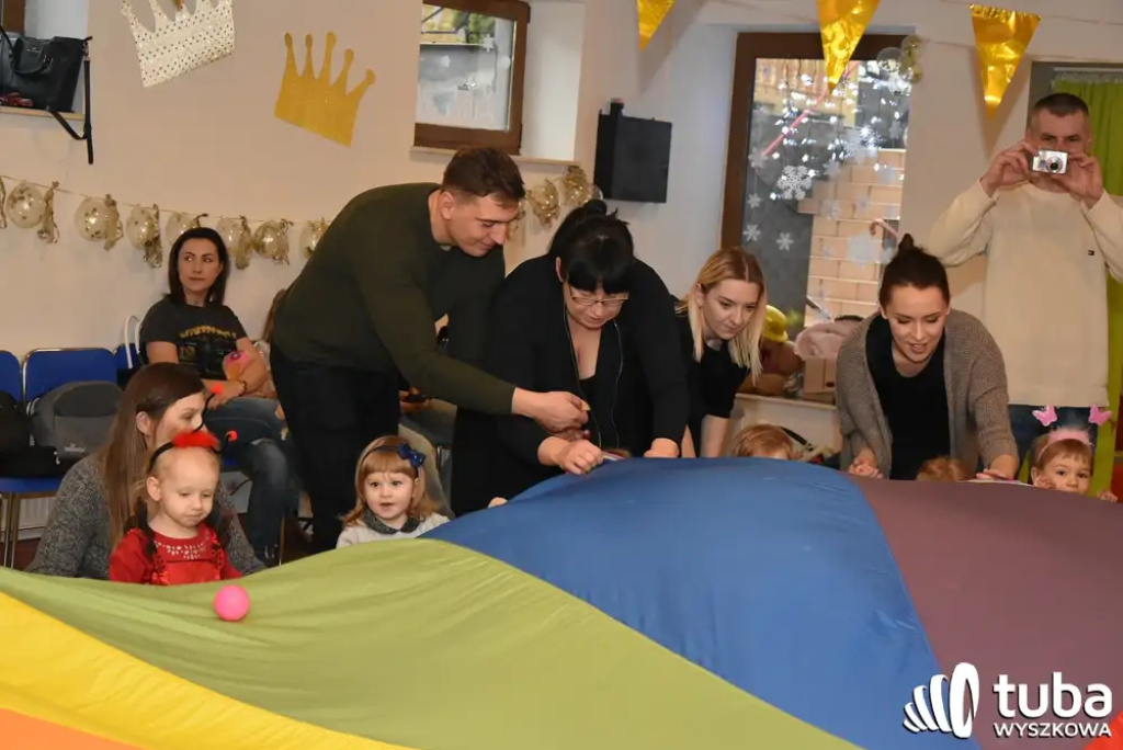 Bal Maluszka, czyli zabawa po królewsku z Pracownią Zabawy i Rozwoju MADU