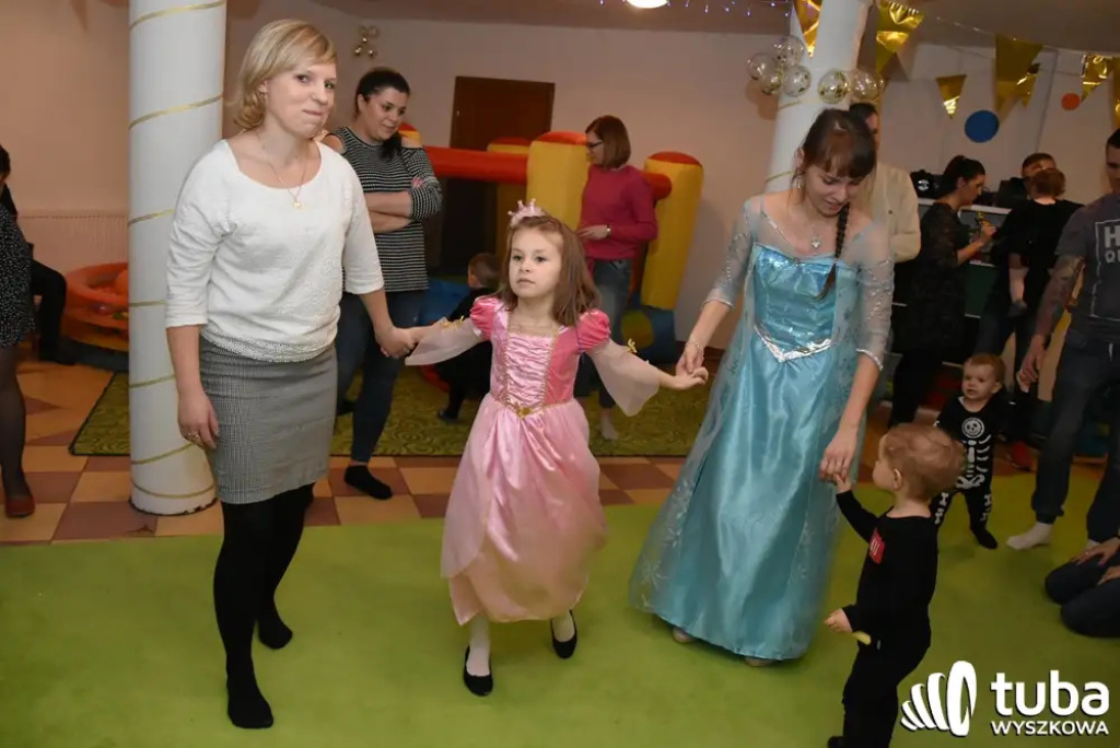 Bal Maluszka, czyli zabawa po królewsku z Pracownią Zabawy i Rozwoju MADU