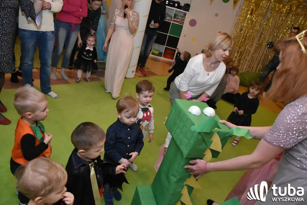 Bal Maluszka, czyli zabawa po królewsku z Pracownią Zabawy i Rozwoju MADU