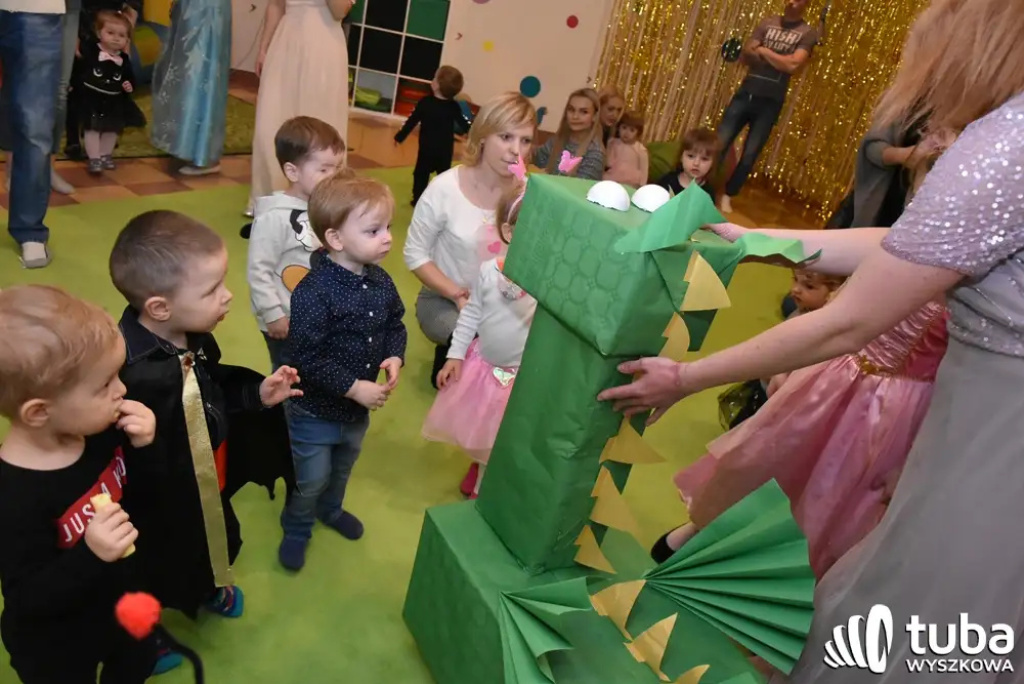 Bal Maluszka, czyli zabawa po królewsku z Pracownią Zabawy i Rozwoju MADU