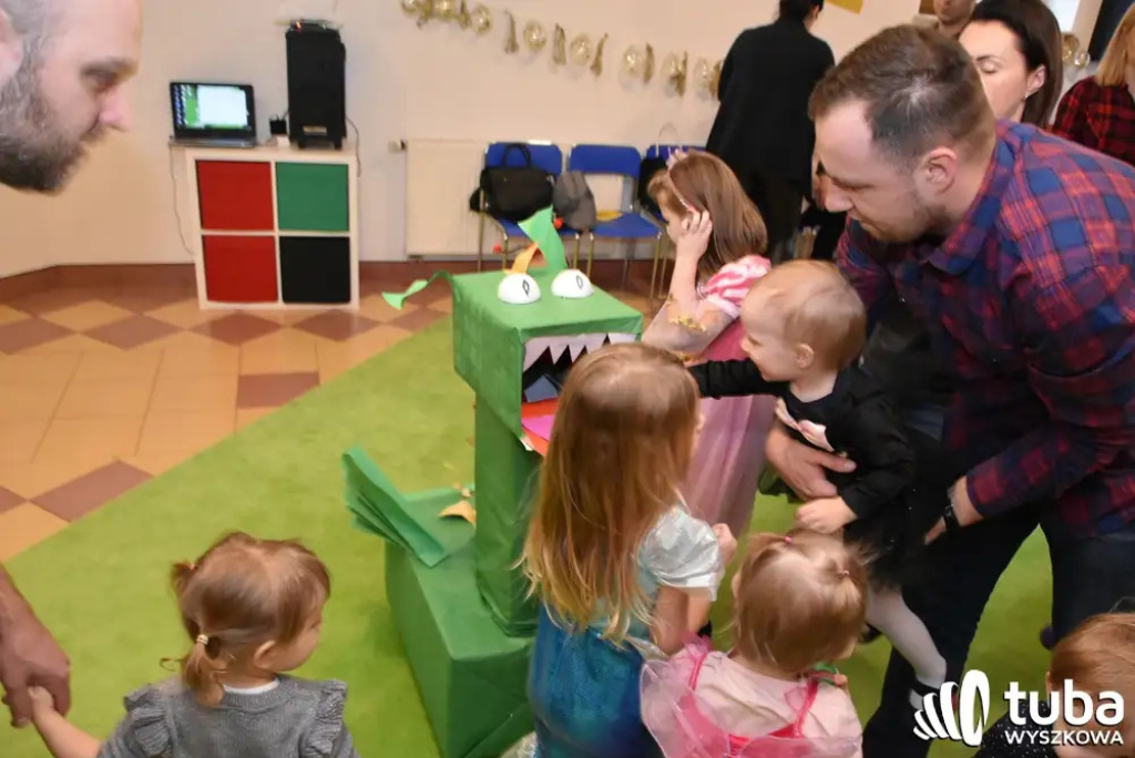 Bal Maluszka, czyli zabawa po królewsku z Pracownią Zabawy i Rozwoju MADU