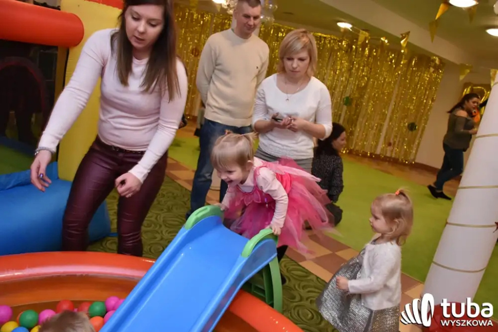 Bal Maluszka, czyli zabawa po królewsku z Pracownią Zabawy i Rozwoju MADU