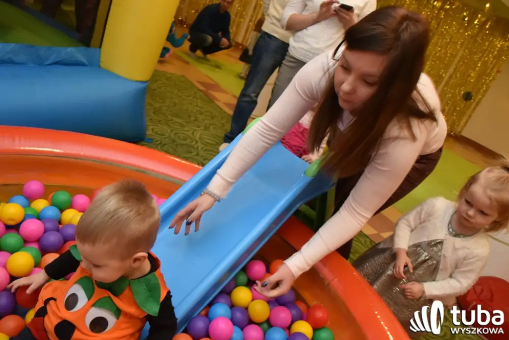 Bal Maluszka, czyli zabawa po królewsku z Pracownią Zabawy i Rozwoju MADU