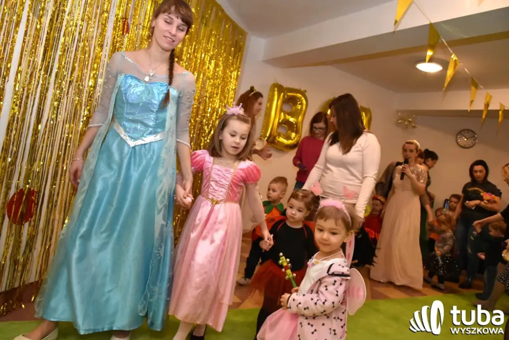 Bal Maluszka, czyli zabawa po królewsku z Pracownią Zabawy i Rozwoju MADU