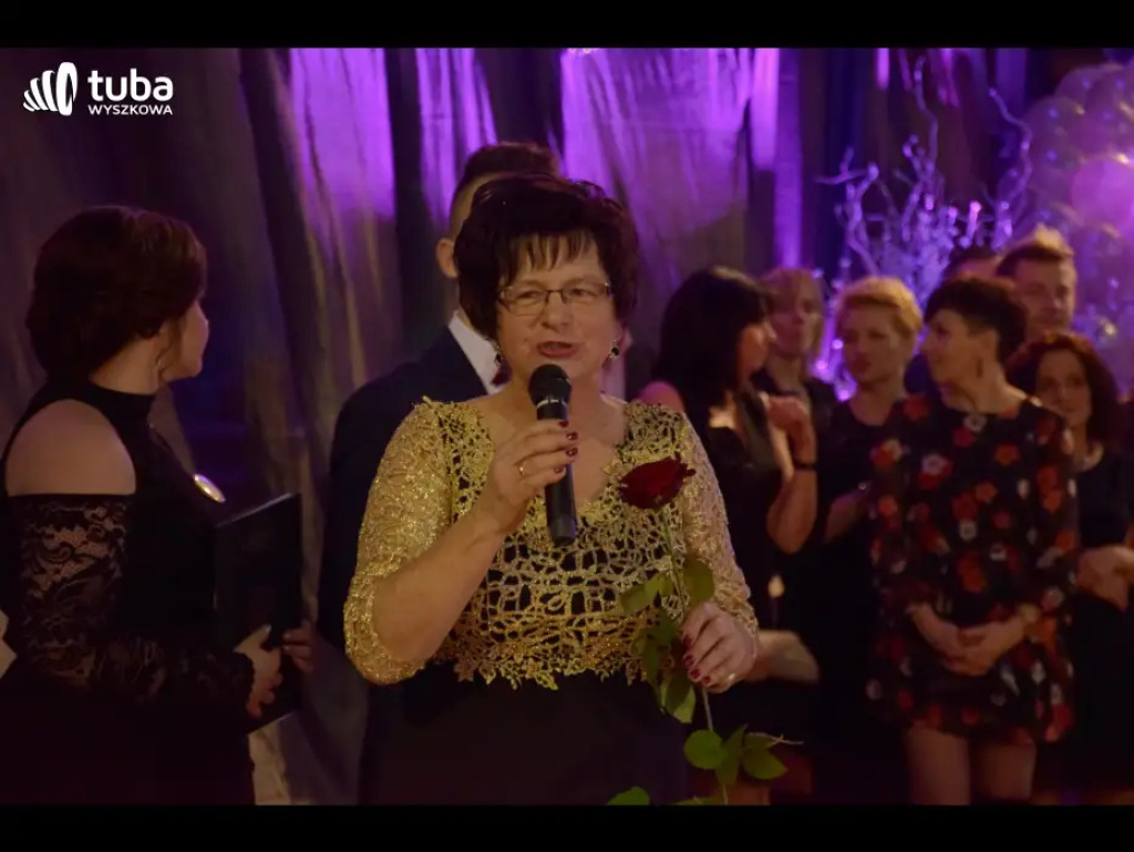 Taneczna, studniówkowa noc maturzystów z Zespołu Szkół nr 3 w Wyszkowie