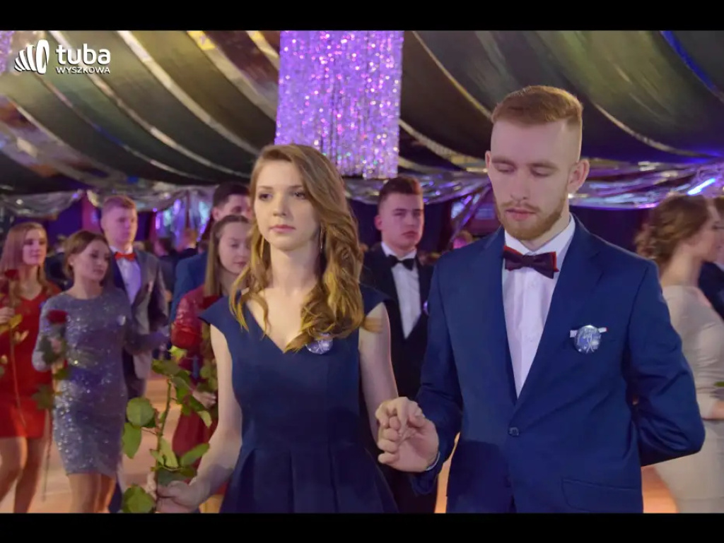 Taneczna, studniówkowa noc maturzystów z Zespołu Szkół nr 3 w Wyszkowie
