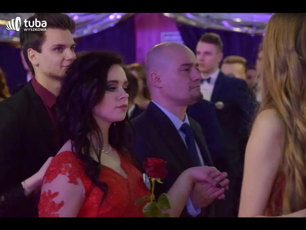 Taneczna, studniówkowa noc maturzystów z Zespołu Szkół nr 3 w Wyszkowie