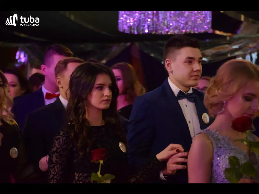 Taneczna, studniówkowa noc maturzystów z Zespołu Szkół nr 3 w Wyszkowie