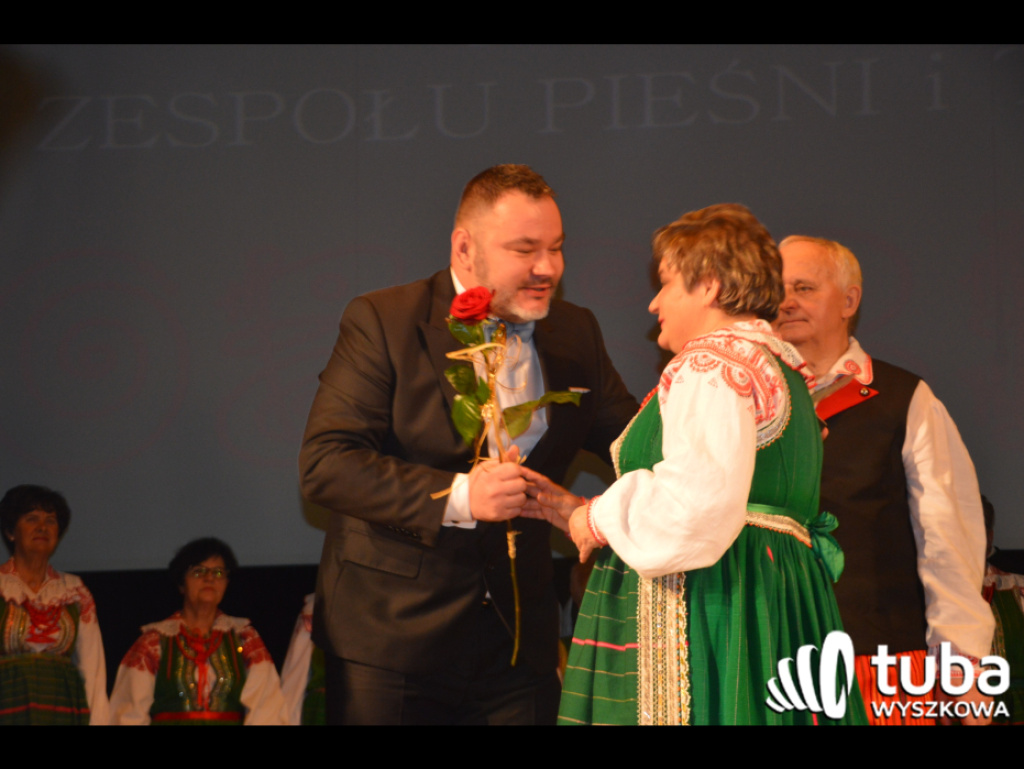 Zespół Pieśni i Tańca 
