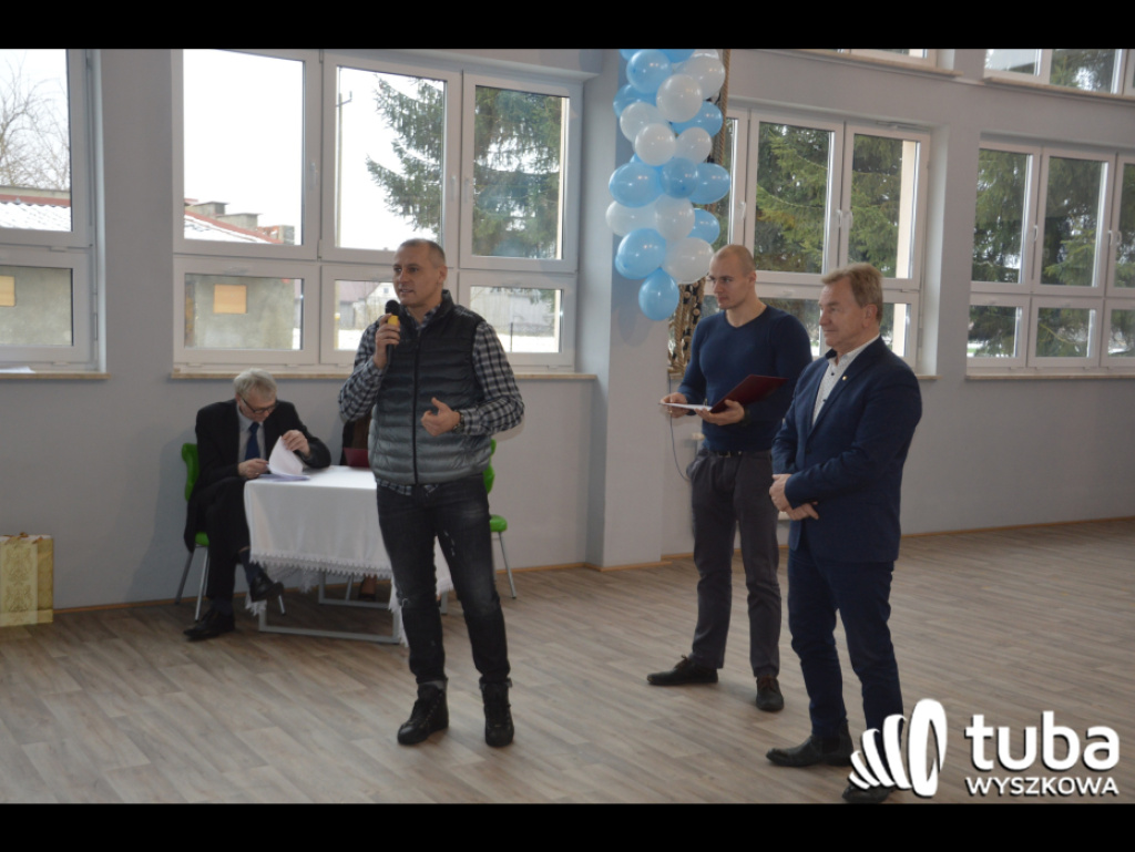 Porządzie czekało 20 lat. Otwarcie nowej hali sportowej przy szkole podstawowej