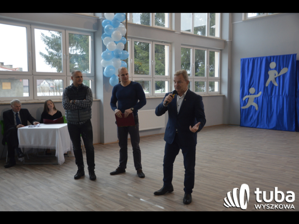 Porządzie czekało 20 lat. Otwarcie nowej hali sportowej przy szkole podstawowej