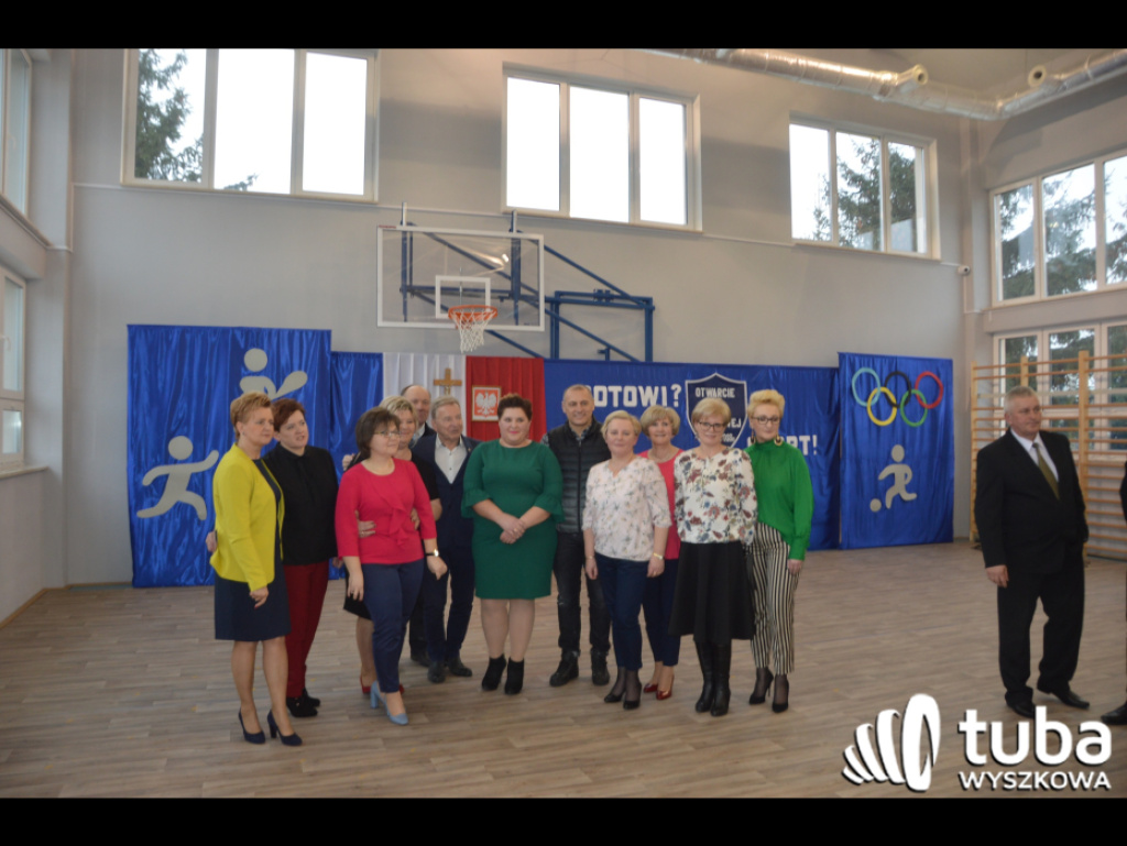 Porządzie czekało 20 lat. Otwarcie nowej hali sportowej przy szkole podstawowej