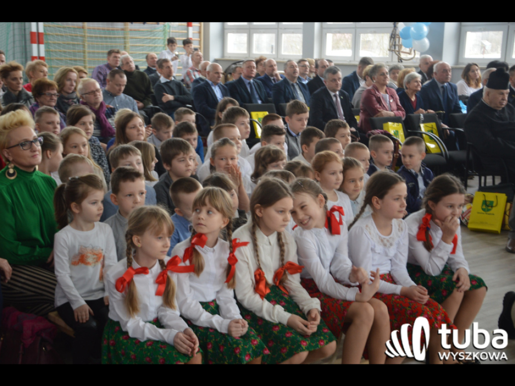Porządzie czekało 20 lat. Otwarcie nowej hali sportowej przy szkole podstawowej