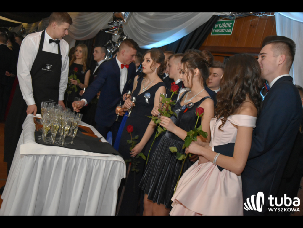 Bal, którego się nie zapomina! Studniówka 2018 Zespołu Szkół nr 1 w Wyszkowie