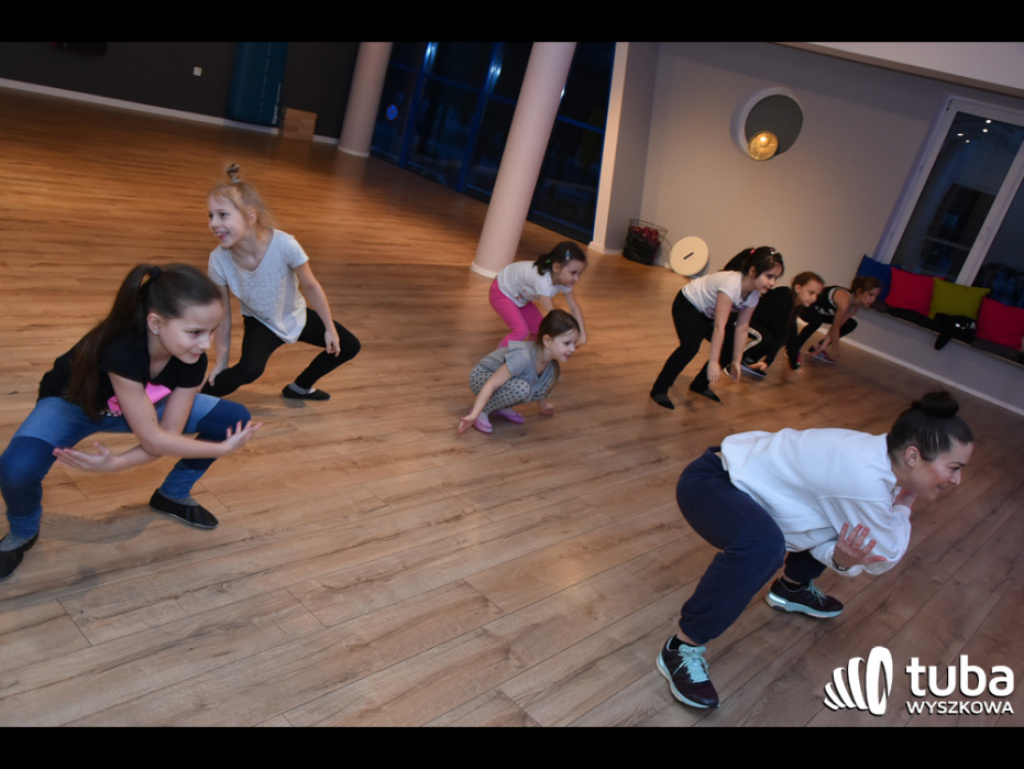 Jazz, taniec towarzyski, nowoczesny, video clip dance, czyli taneczna oferta klubu Power Fit