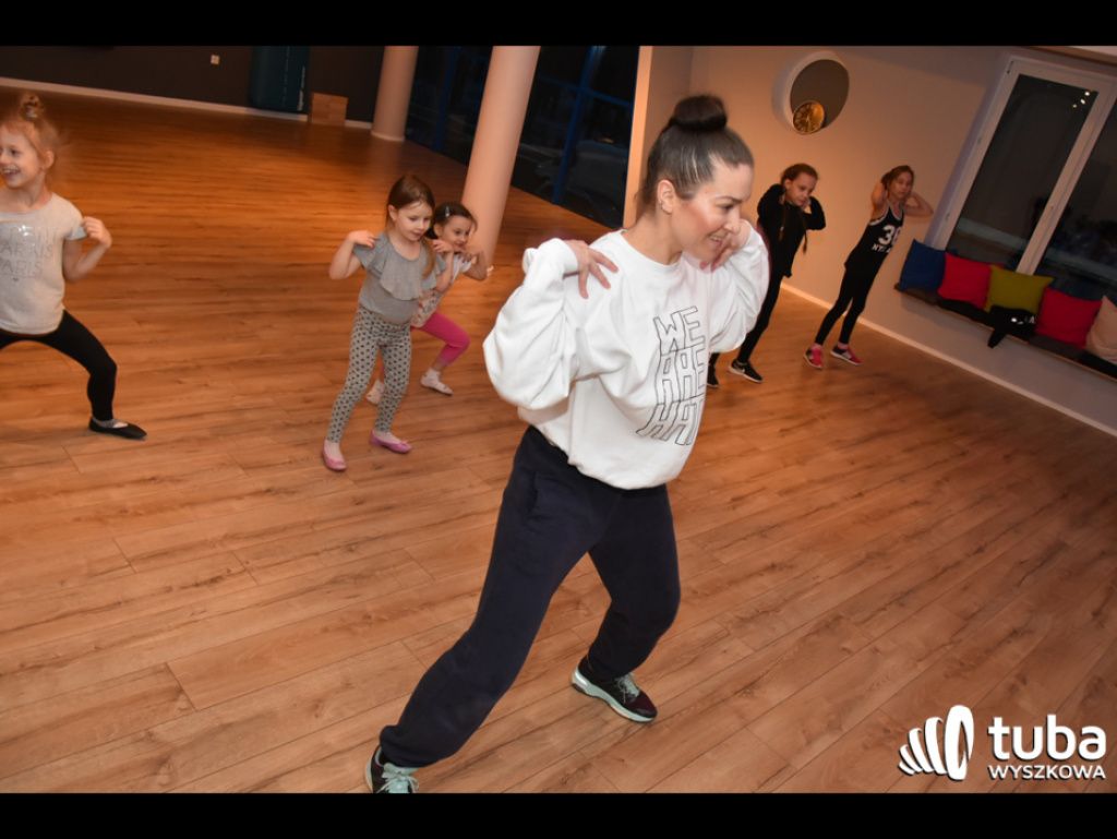 Jazz, taniec towarzyski, nowoczesny, video clip dance, czyli taneczna oferta klubu Power Fit