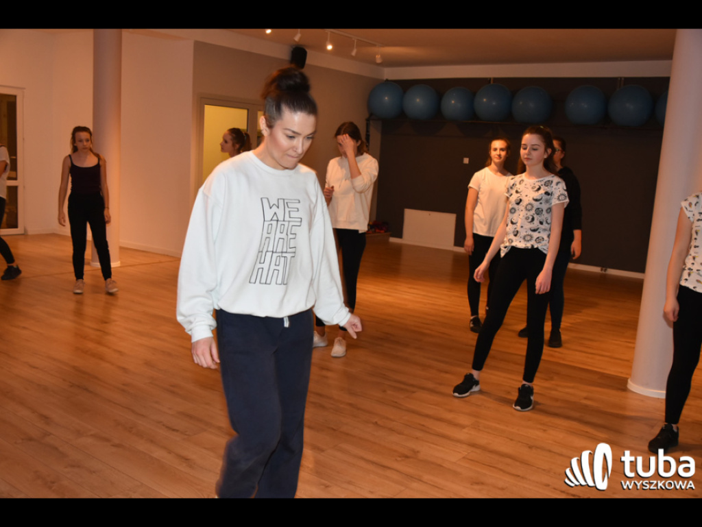 Jazz, taniec towarzyski, nowoczesny, video clip dance, czyli taneczna oferta klubu Power Fit