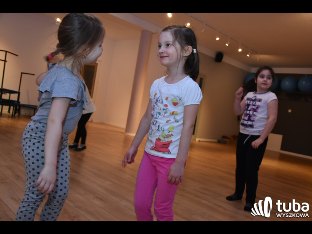 Jazz, taniec towarzyski, nowoczesny, video clip dance, czyli taneczna oferta klubu Power Fit