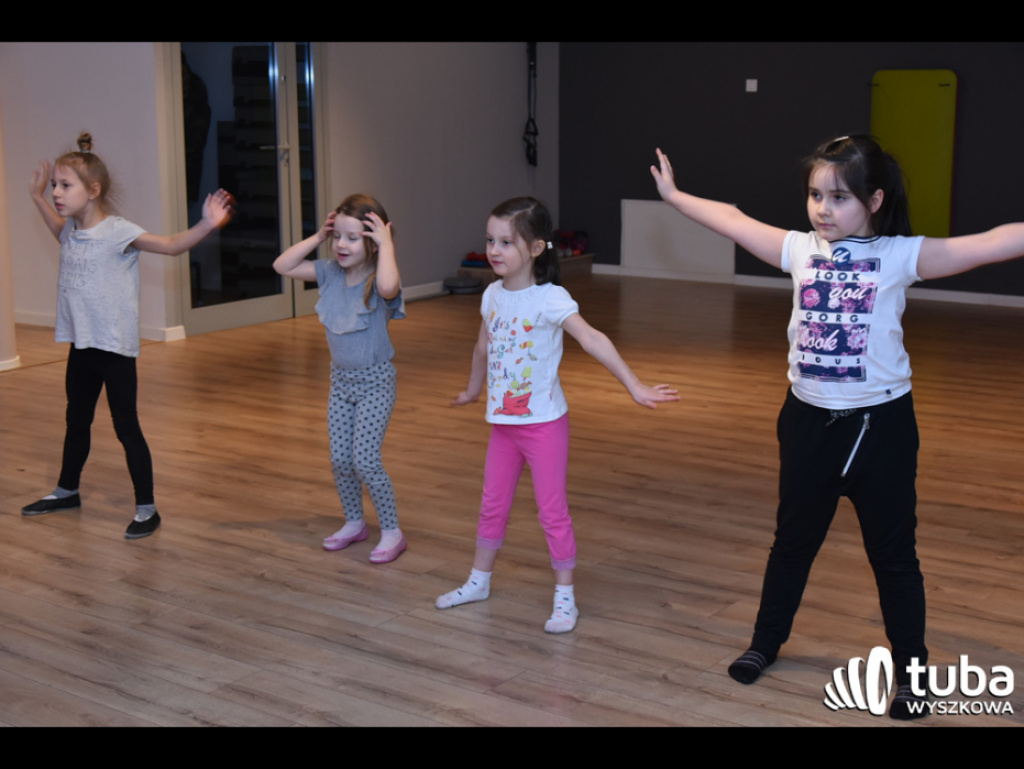 Jazz, taniec towarzyski, nowoczesny, video clip dance, czyli taneczna oferta klubu Power Fit