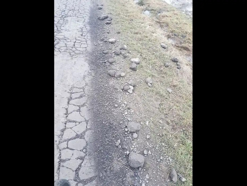 Trakt Napoleoński w opłakanym stanie - mieszkańcy interweniują, wojewoda zwleka