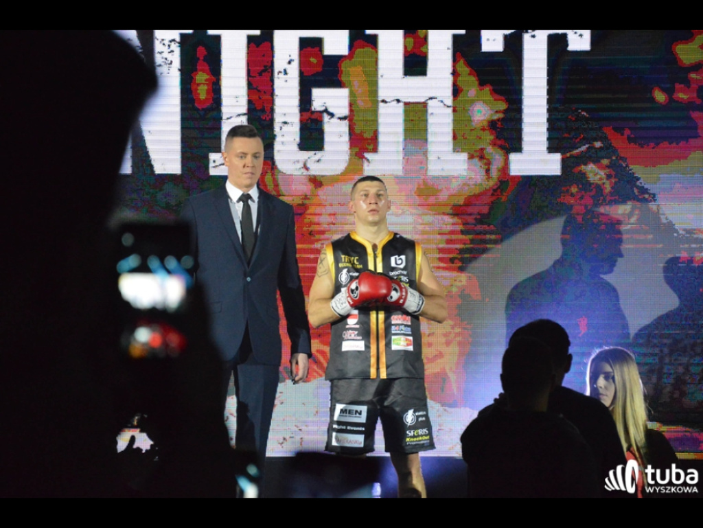 Wygrana Mateusza Tryca na punkty podczas Friday Boxing Night w Wyszkowie
