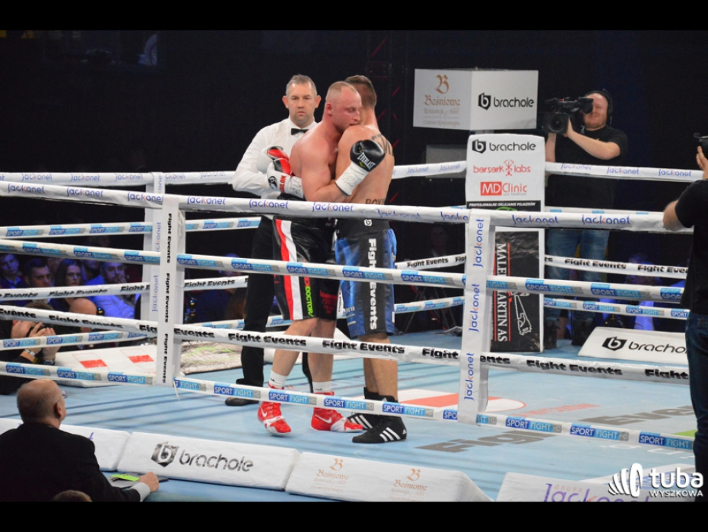 Wygrana Mateusza Tryca na punkty podczas Friday Boxing Night w Wyszkowie