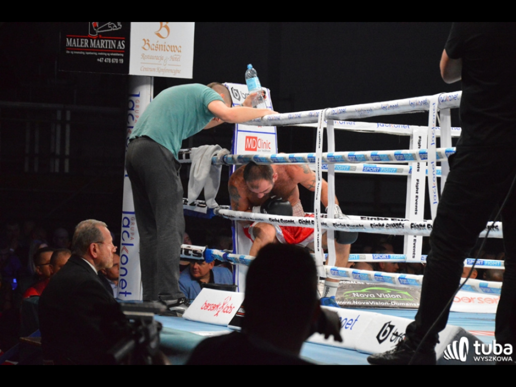 Wygrana Mateusza Tryca na punkty podczas Friday Boxing Night w Wyszkowie
