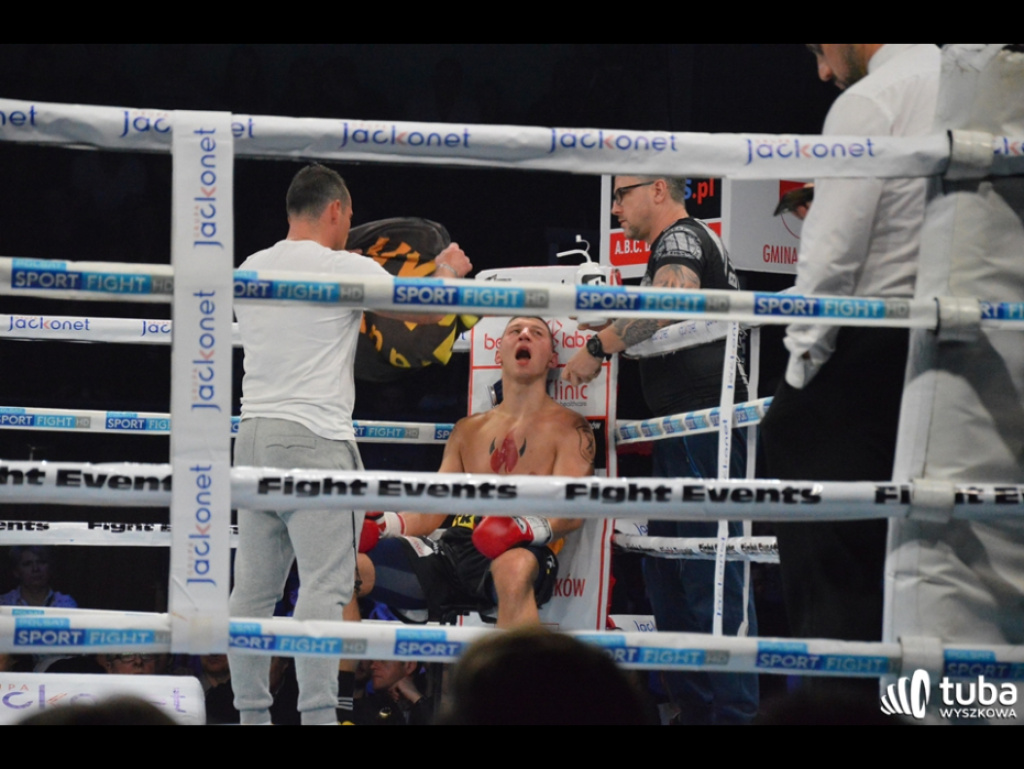 Wygrana Mateusza Tryca na punkty podczas Friday Boxing Night w Wyszkowie