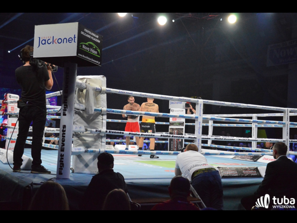 Wygrana Mateusza Tryca na punkty podczas Friday Boxing Night w Wyszkowie