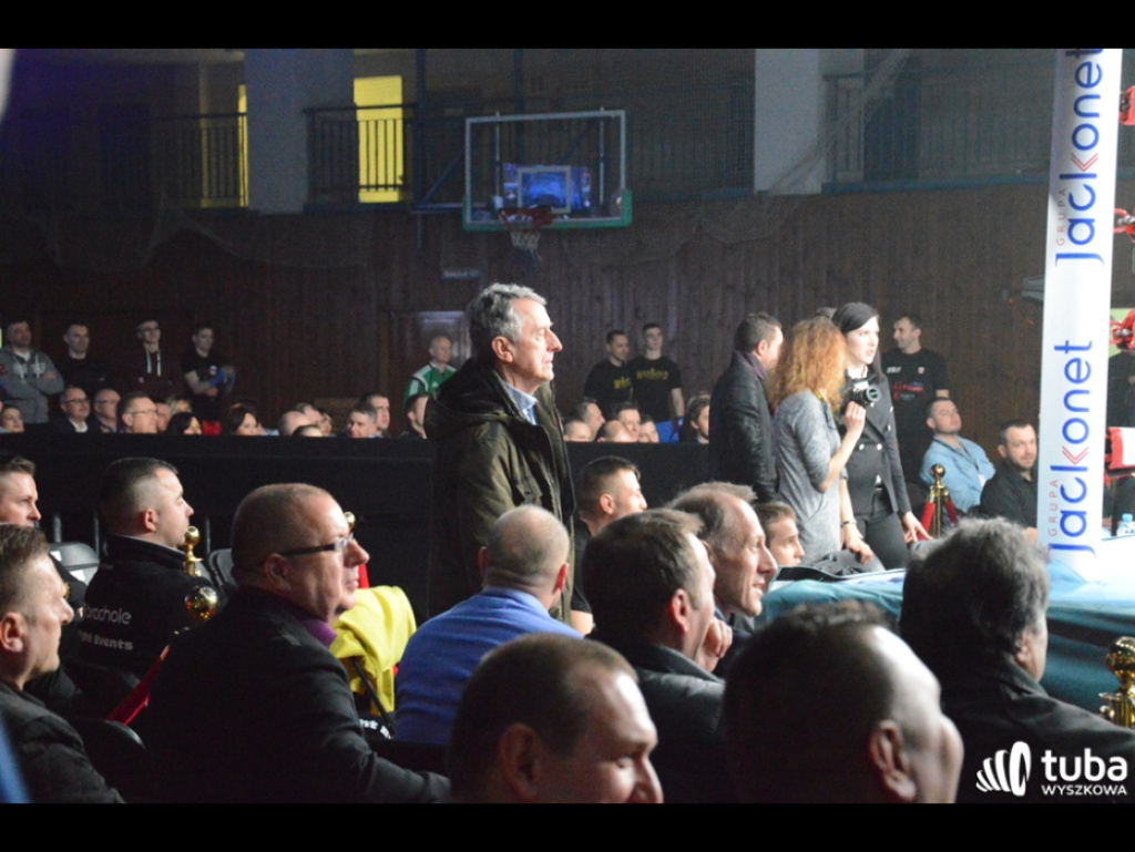 Wygrana Mateusza Tryca na punkty podczas Friday Boxing Night w Wyszkowie