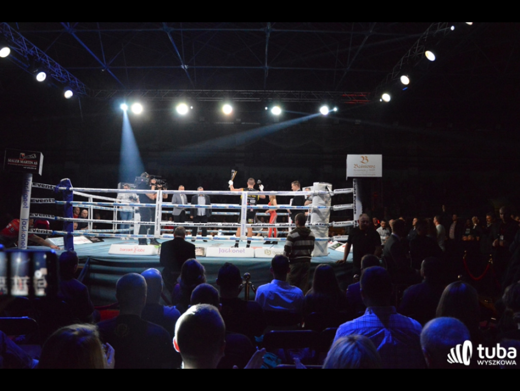 Wygrana Mateusza Tryca na punkty podczas Friday Boxing Night w Wyszkowie
