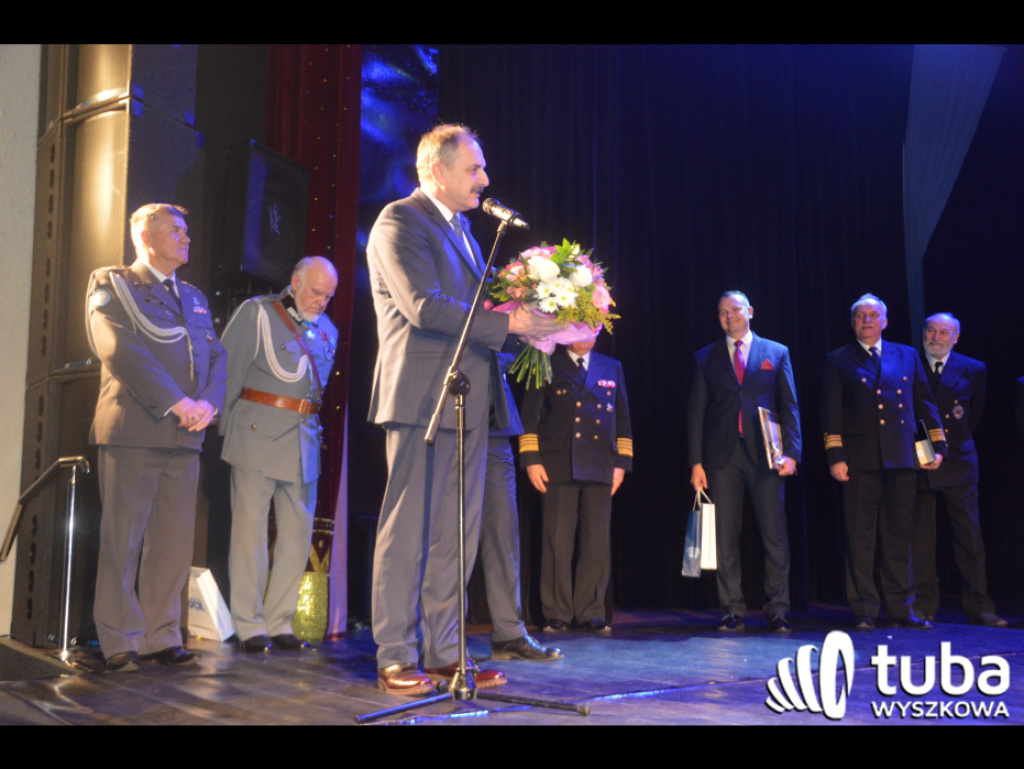 Ślubuję Ci morze, polskie morze, polski Bałtyku... W 100-lecie Ligi Morskiej i Rzecznej
